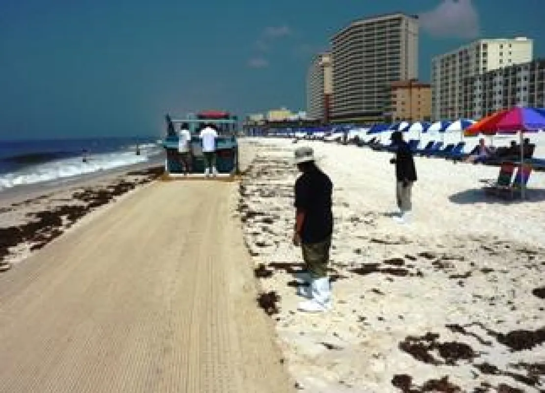BeachTech© 2800 im Öleinsatz in Gulf Shores, Alabama