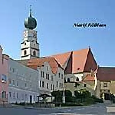 Bild: Erntedankfest mit Festumzug in Niederbayern