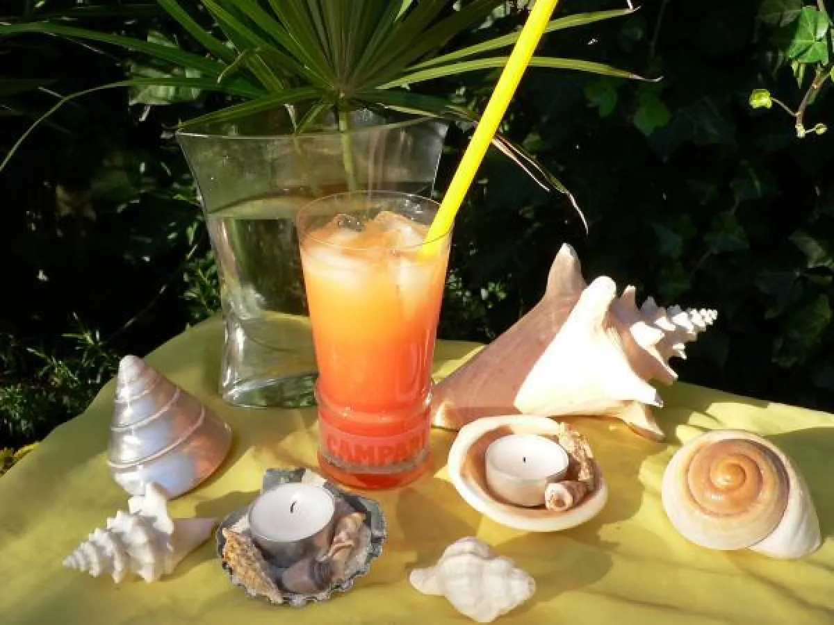 Für festen Stand der Teelichte mit dem RAL-Gütezeichen die Muschel-Schalen mit etwas Sand befüllen.Foto:Gütegemeinschaft Kerzen