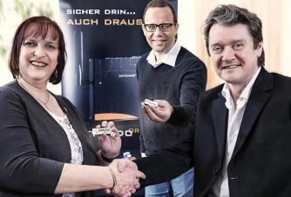 COMPUTENT schließt Kooperation mit Linogate Bild: COMPUTENT schließt Kooperation mit Linogate