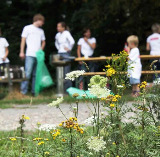 Bild: Aktiv für die Umwelt mit eisq: 5. Aktionstag ‚Saubere Hase‘ am 31.07.2014