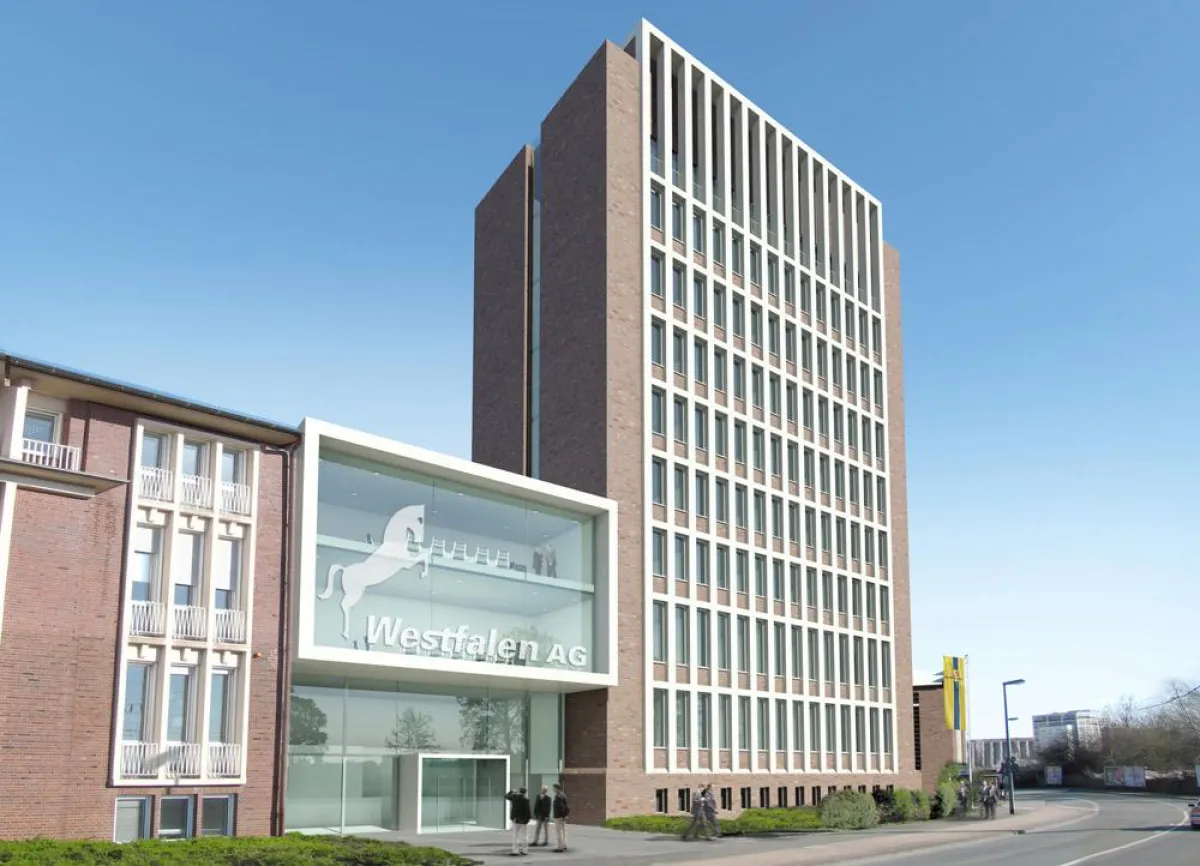Der neue elfgeschossige Büroturm (rechts) stellt Bezüge zum Altbau (links) her.