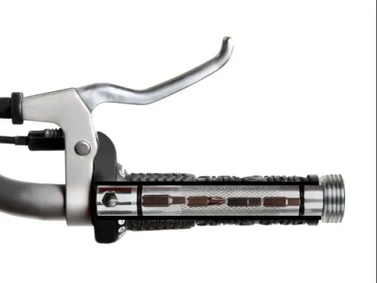 Innovativ - Werkzeug im Lenker Bild: Innovativ - Werkzeug im Lenker