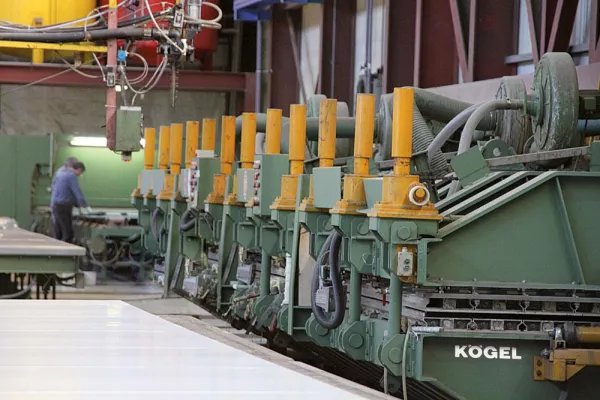 Bild: Kögel erwirbt renommiertes Kompetenzzentrum für Sandwichpaneelen