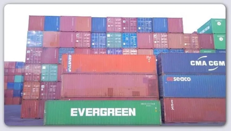 Bild: Mobiler Containerheber hat Feuerprobe bestanden