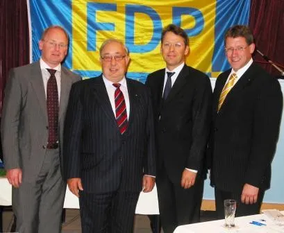 Bild: Otto Fricke mit 100 % der Stimmen auf Platz eins der FDP-Niederrheinliste gewählt