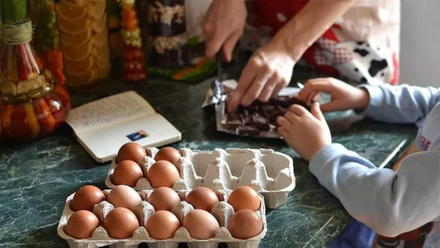 Bild: Omas Küche: Warum es bei Oma immer am besten schmeckt