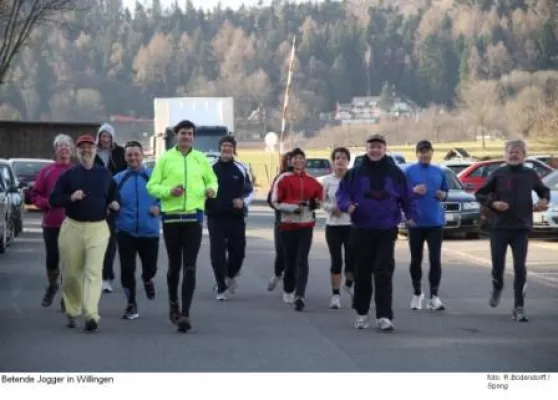 Bild: Joggen, Schwimmen, Frühstücken – und dabei beten