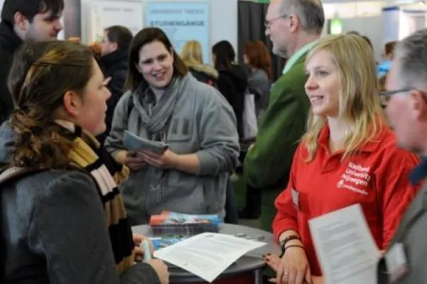 Bild: Die Bildungsmesse Horizon informiert über Studien- und Ausbildungsmöglichkeiten nach dem Abitur