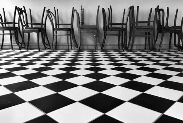 Bild: Öffentlich und doch ein bisschen geheim