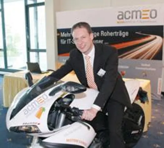 Bild: 130 Freunde der acmeo trafen sich in Fulda zur Partnerkonferenz