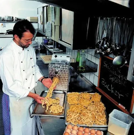 Kochen mit Freunden Bild: Kochen mit Freunden