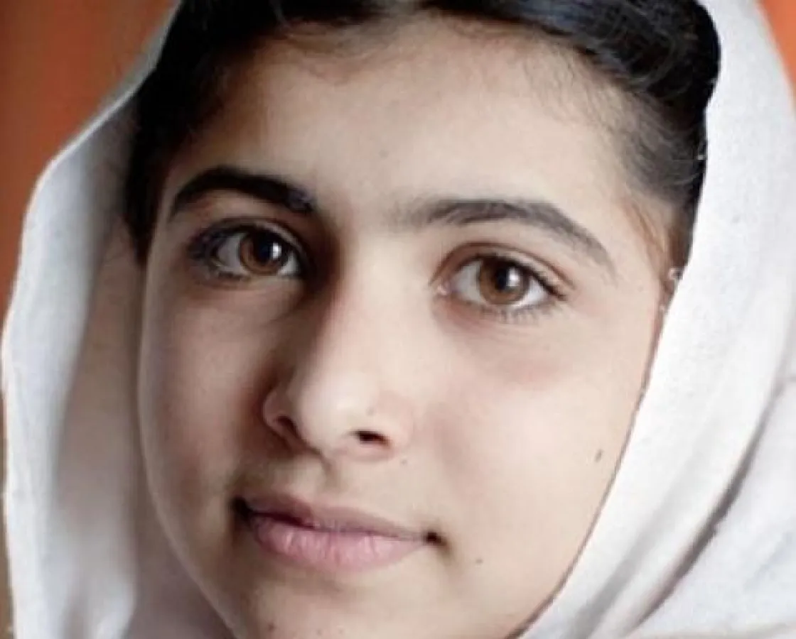 Malala (16) möchte, dass alle Kinder auf der Welt zur Schule gehen können.