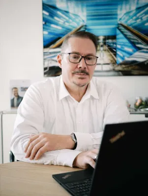 LKW Fahrer finden: Drei Lektionen aus einem teuren Recruiting-Fehlschlag Bild: LKW Fahrer finden: Drei Lektionen aus einem teuren Recruiting-Fehlschlag