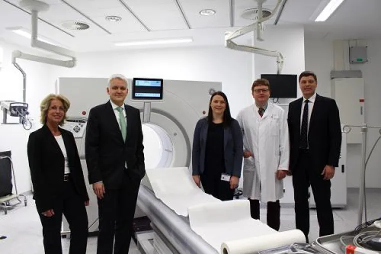 Klinikum Lüdenscheid arbeitet mit dem High-End-Computertomographen "GE Revolution CT ES" Bild: Klinikum Lüdenscheid arbeitet mit dem High-End-Computertomographen "GE Revolution CT ES"