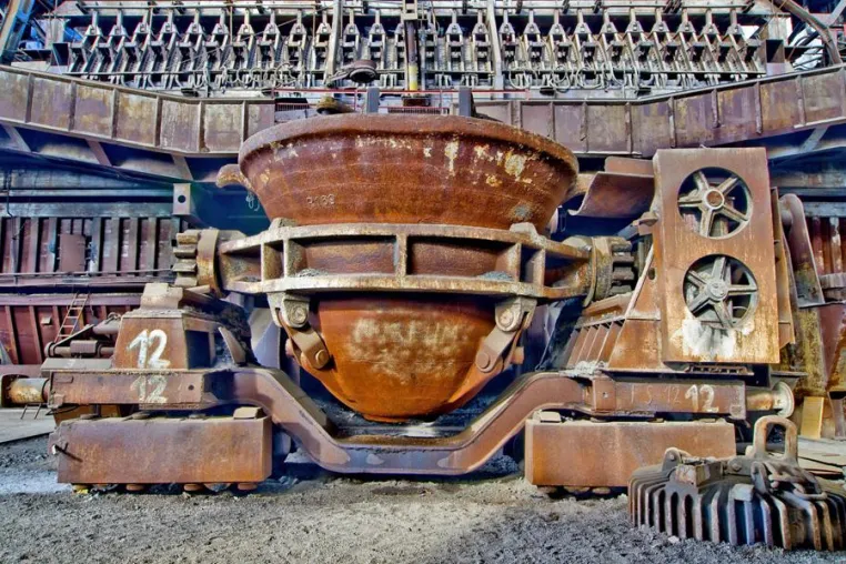 Fotoworkshop „Industriefotografie zwischen Schmelzofen und Werkstätten“ im Industriemuseum Brandenburg Bild: Fotoworkshop „Industriefotografie zwischen Schmelzofen und Werkstätten“ im Industriemuseum Brandenburg
