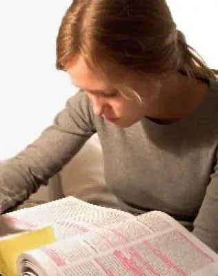 Bild: Wirtschaftsfachwirt - Mit dem Allrounder gegen den Fachkräftemangel