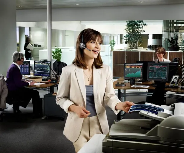 Neues UC-Headset Jabra PRO 9450: Flexibler Tastenspieler fürs Büro Bild: Neues UC-Headset Jabra PRO 9450: Flexibler Tastenspieler fürs Büro