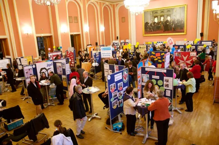 Bild: „Ehrenamt tut gut“