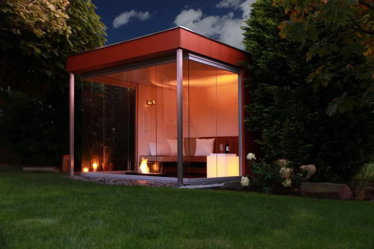 modernes Gartenhaus als design Gartenlounge