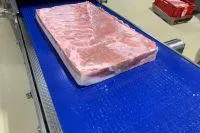 Klare Frostkante für perfekte Schweinebauch-Produkte Bild: Klare Frostkante für perfekte Schweinebauch-Produkte
