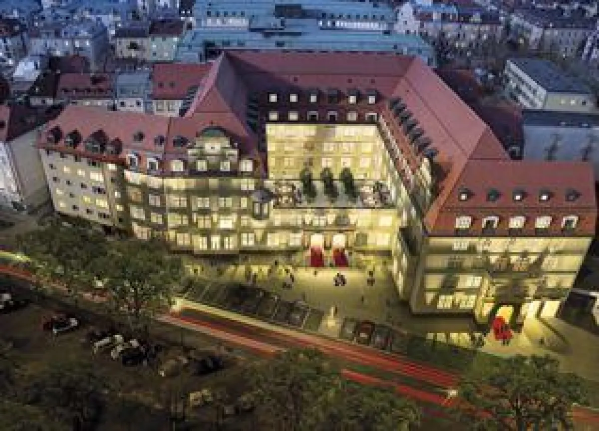 yoo München an der Thalkirchenerstraßemitten im Szeneviertel Sendlinger Tor - eine atemberaubender Bühne für einen außergewöhnlichen Architekturgenuss.