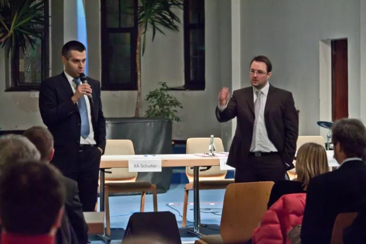 Bild: RWI - Betroffene Anleger und Vermittler erneut bei Dr. Schulte & Partner Rechtsanwälte zu Gast