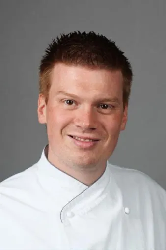 Alexander Hausherr wird Küchenchef im Gourmetrestaurant des 5-Sterne-Hotels Giardino Bild: Alexander Hausherr wird Küchenchef im Gourmetrestaurant des 5-Sterne-Hotels Giardino