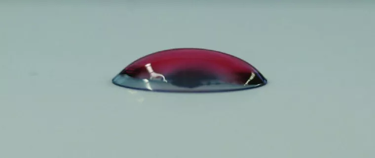 Dauerhaft hydrophile Oberflächen durch Plasma-Polymerisation Bild: Dauerhaft hydrophile Oberflächen durch Plasma-Polymerisation