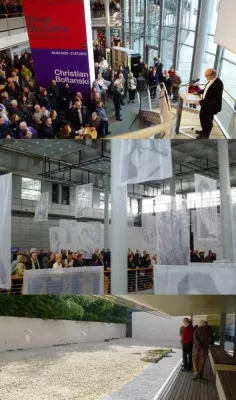Bild: Viele Besucher bei der Eröffnungsmatinee Boltanski - Bewegt im Kunstmuseum Wolfsburg