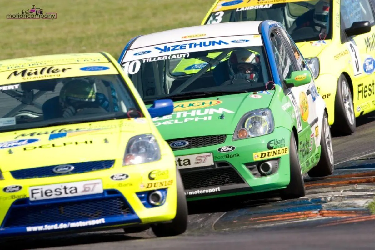 Patrick Tiller im Ford Fiesta ST Cup auf dem Eurospeedway am 4./5. August 2007