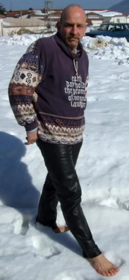 Ob Sommer oder Winter – Thomas Nawroth geht barfu