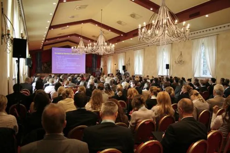 Bild: 6. Rheinischer Kongress für Gesundheitswirtschaft Medizin & Ökonomie in Köln