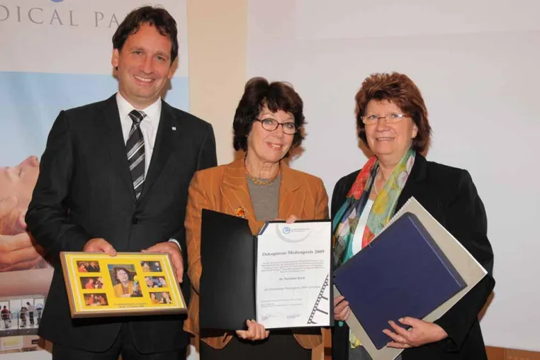 Dr. Marianne Koch: Medienpreis Osteoporose 2009 Bild: Dr. Marianne Koch: Medienpreis Osteoporose 2009