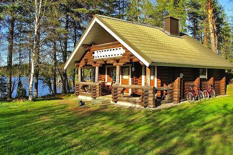 Bild: Blockhüttenromantik im Ferienhaus im Saimaa-Seengebiet