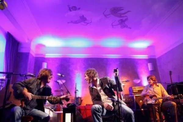 Bild: Der Taunus rockt - Exklusivkonzert von Fools Garden im Kempinski Hotel Falkenstein
