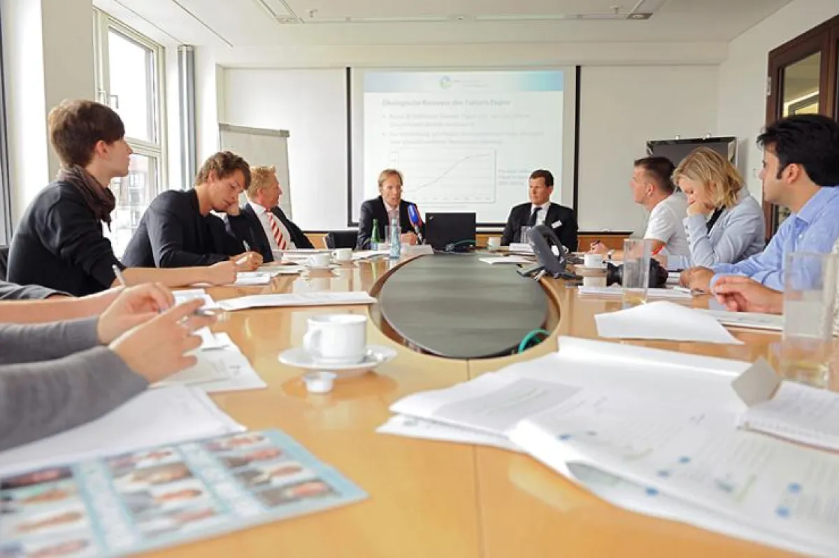 Vorstellung der Studie: Deutsche Wirtschaft stellt um auf Recyclingpapier