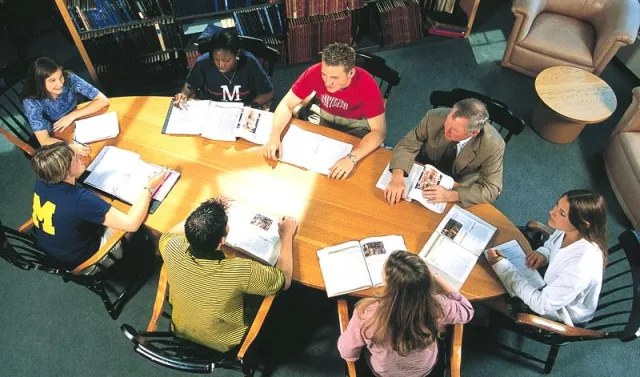 Last Minute Bewerbung für ein Auslandsjahr an einer nordamerikanischen Internatsschule Bild: Last Minute Bewerbung für ein Auslandsjahr an einer nordamerikanischen Internatsschule