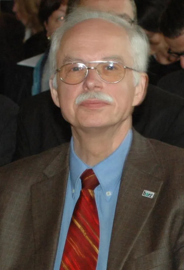 Prof. Martin H. Bertrand, Dozent der GenerationenHochschule