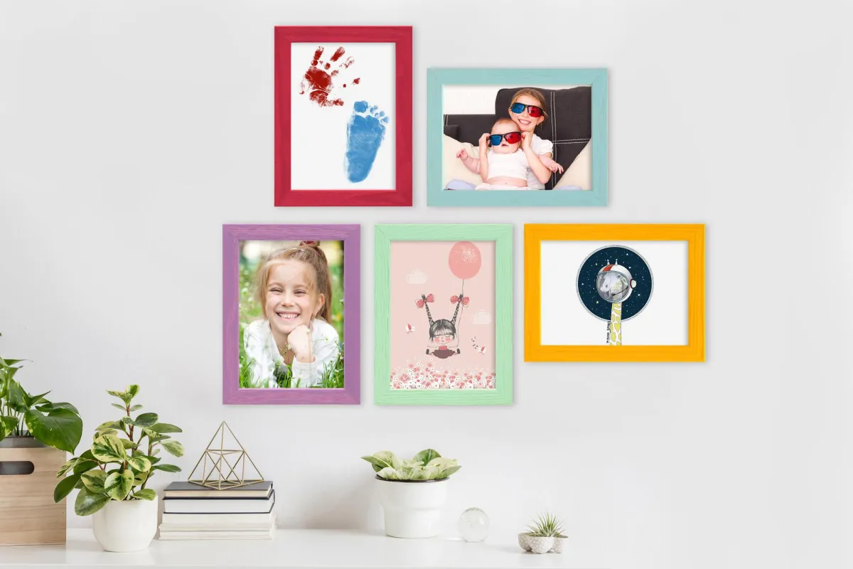 Bunte Bilderrahmen verwandeln jeden Raum in eine gemütliche Wohlfühlzone