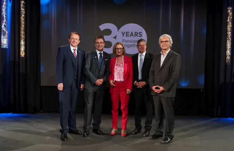 30 Years. Forward Together: Hochschule St. Pölten feiert 30 Jahre Bild: 30 Years. Forward Together: Hochschule St. Pölten feiert 30 Jahre