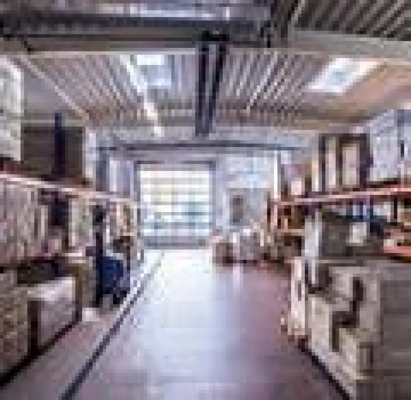 Lagerbeleuchtung mit neuer 125 lm/W LED Tube der LEDeXCHANGE