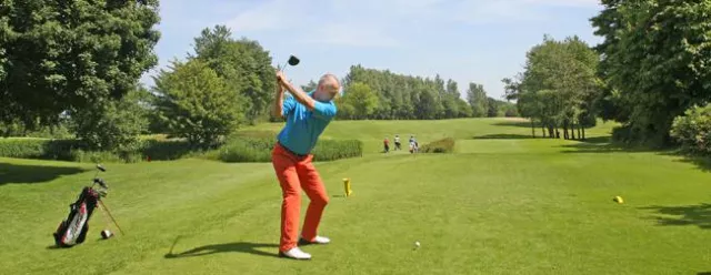 Abschlag frei im Alten Meierhof Bild: Abschlag frei im Alten Meierhof