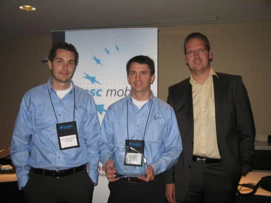 (v l.) Marc-Antoine Forand, Software Architekt, Martin Fecteau, Vice-President Entwicklung  Alexander Ilg, Managing Director