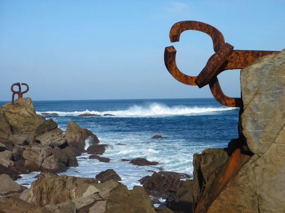 Chillida: Lo profundo es el aire