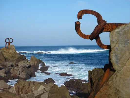 Bild: Chillida: Lo profundo es el aire
