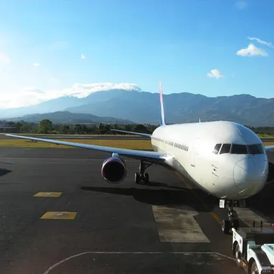 Bild: Kampf um den leichtesten Koffer zwischen den Reisegepäckherstellern – Grund sind neue Freigepäckregelungen