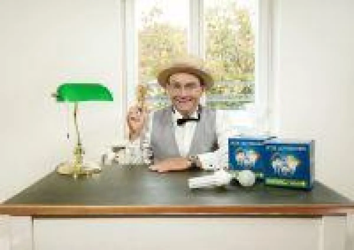 Wigald Boning sammelt Altlampen