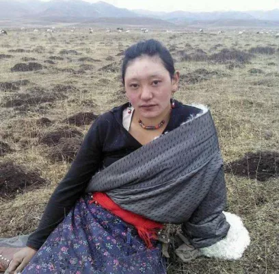 Bild: „Betet für meine Tochter: Möge sie in einem unabhängigen Tibet wiedergeboren werden“ (Tamdrin Tsos Vater)