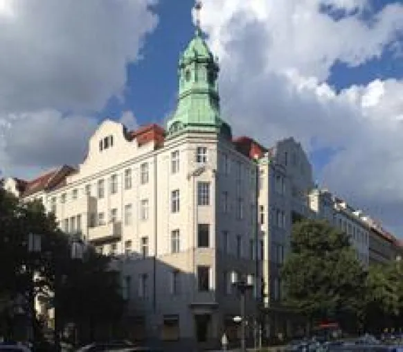 Bild: DIP-Partner AENGEVELT vermittelt zwei Ladenlokale in Berlin-Charlottenburg
